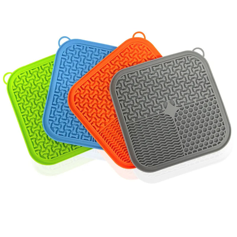 Dog Licking Mat ¨C Suction Slow Feeder for Anxiety Relief